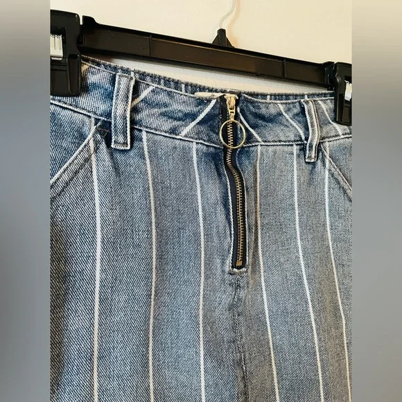 Pacsun denim skirt - Picture 2 of 5